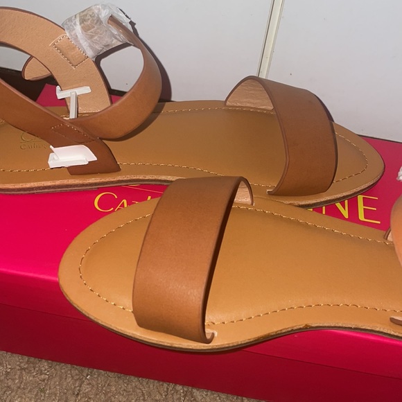 Sandals - Picture 2 of 2